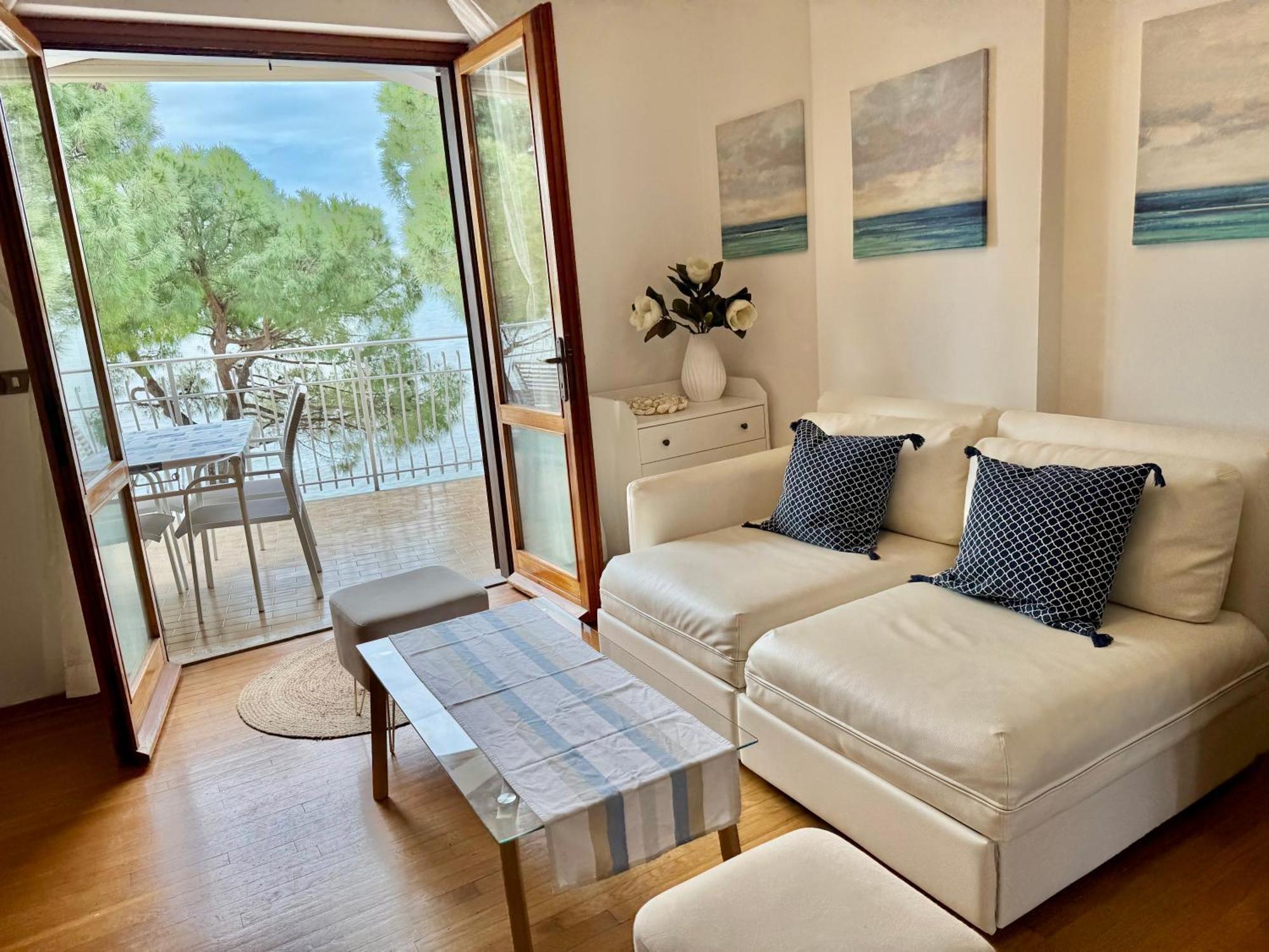Apartment Mit Meerblick Am Strand Costa Azzura 그라도 외부 사진